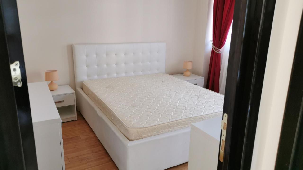 Luxurious Apartment In A Residential Complex In Copou For A Maximum Number Of 3 Persons Iasi Exterior photo